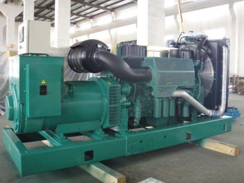 高坪便携静音：租赁无声发电机组，便携式解决能源需求